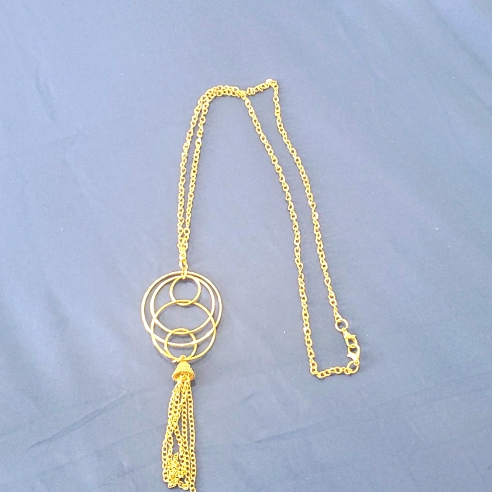 32 inch chain 6 inch charm